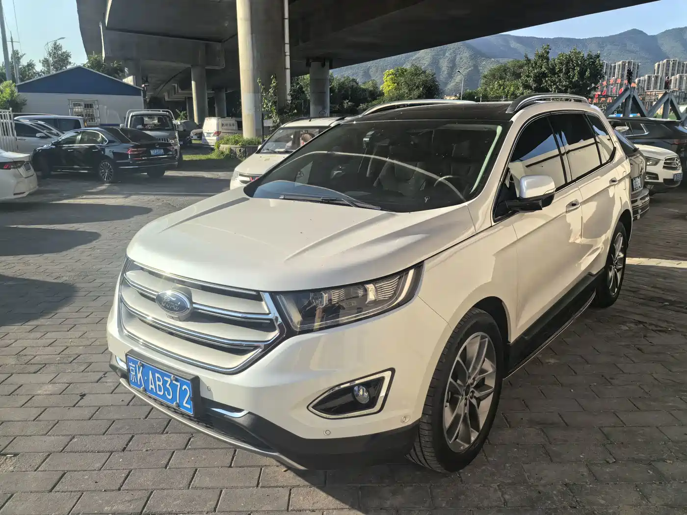 Фото 1 - Ford Edge
