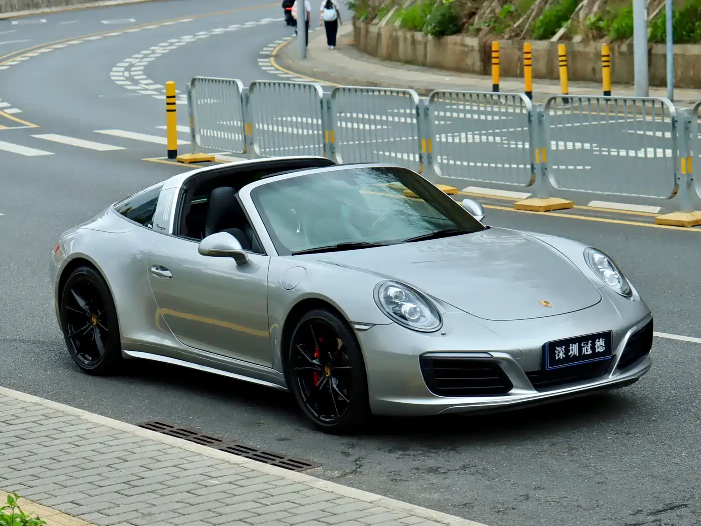 Porsche 911 2016 Targa 4 3.0T фото 3