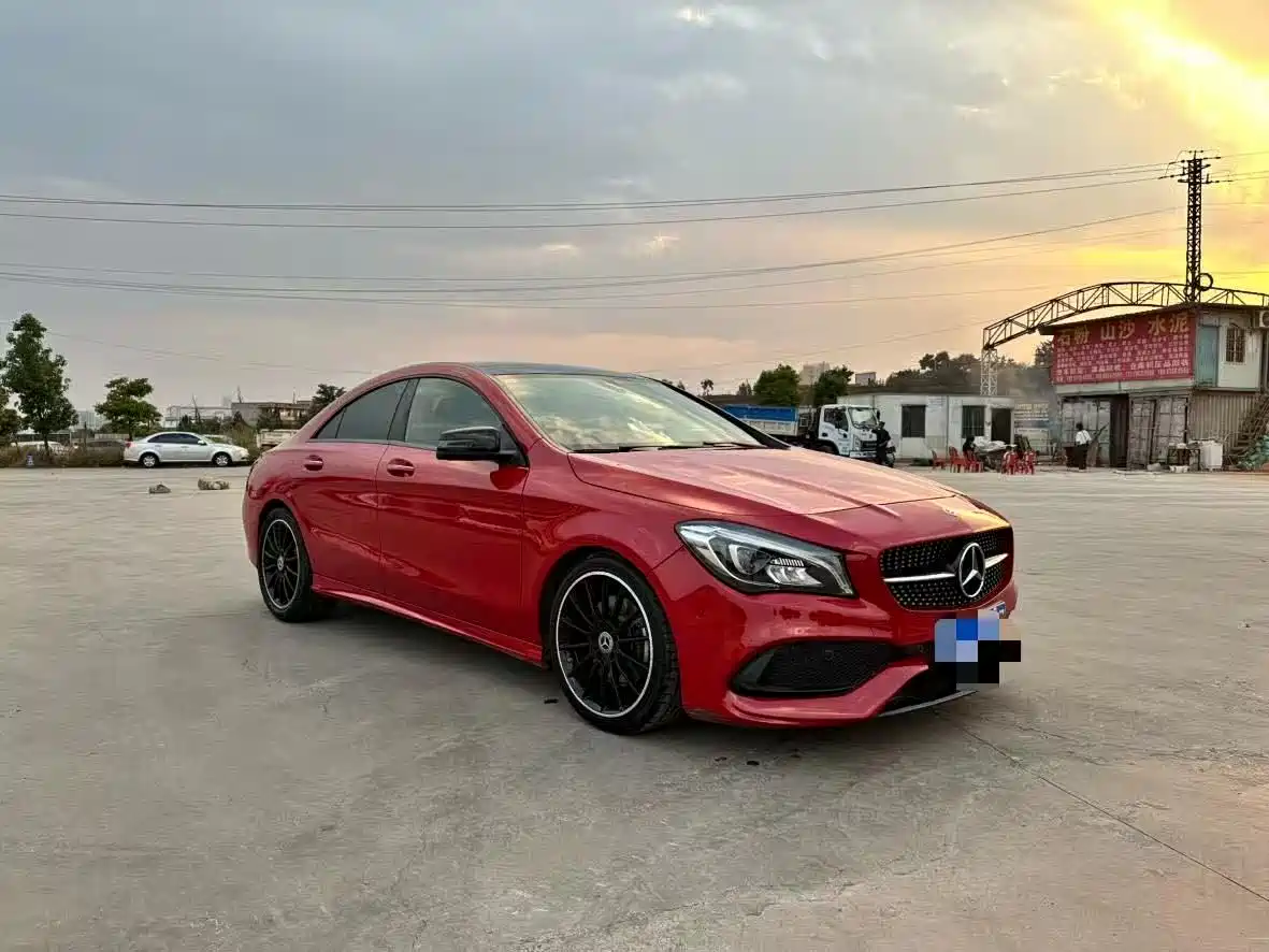 Mercedes-Benz CLA (Import) 2017 CLA 260 4MATIC фото 9