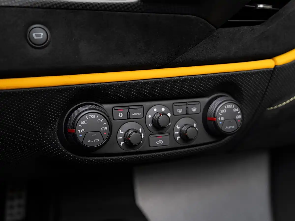 Ferrari 488 2019 2019 488 Pista Spider