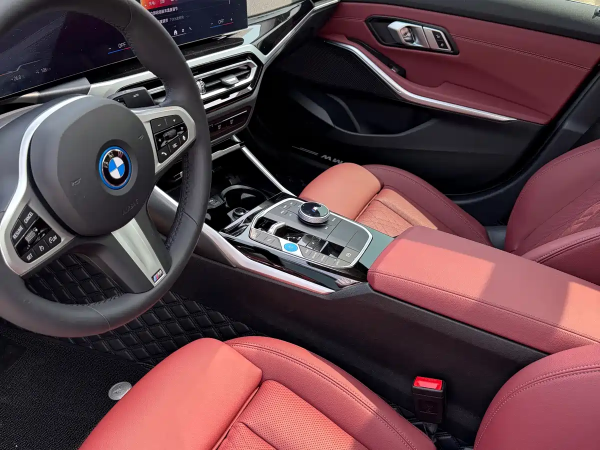 BMW i3 2024 eDrive 35 L фото 5