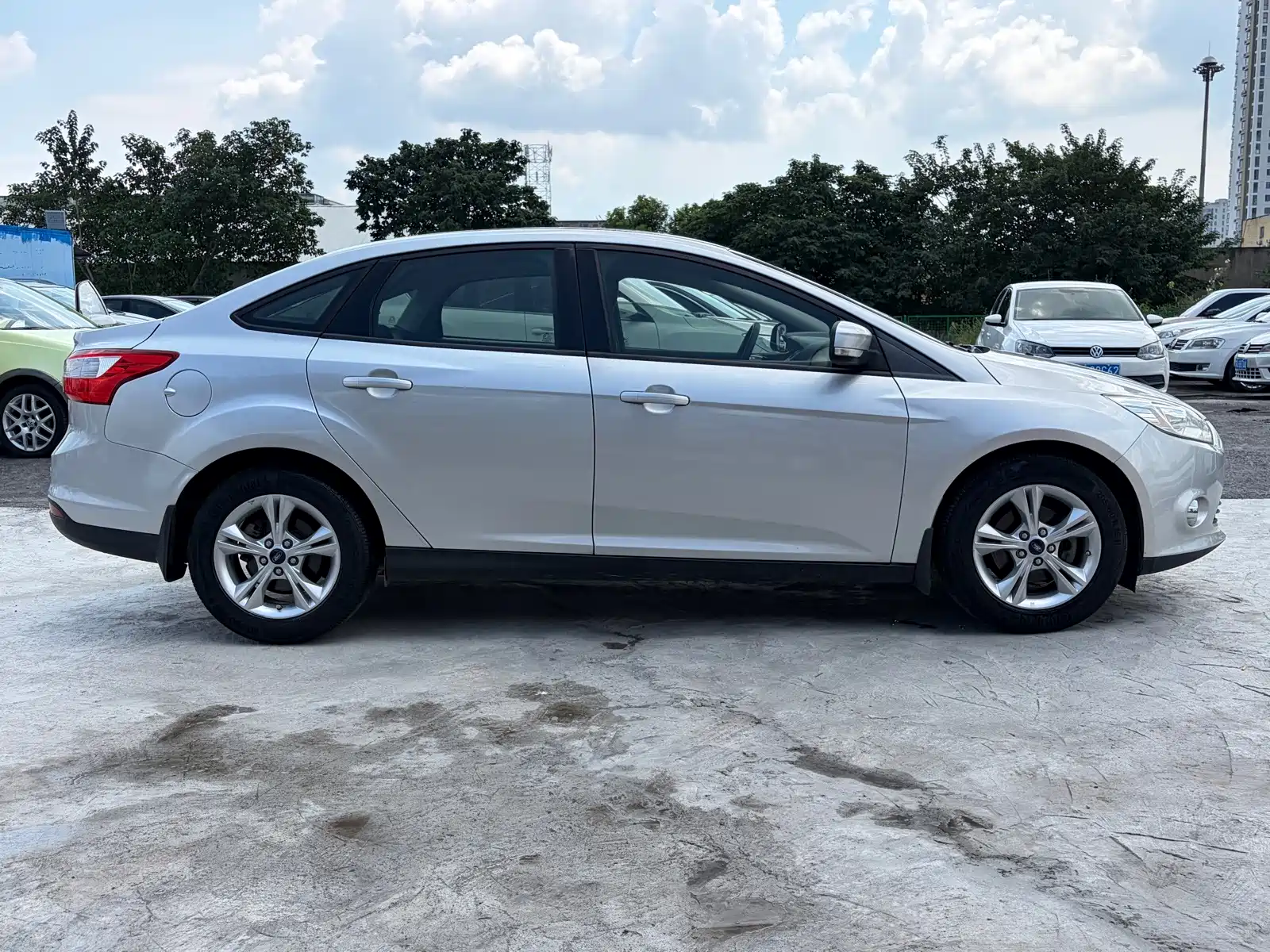 Фото 4 - Ford Focus