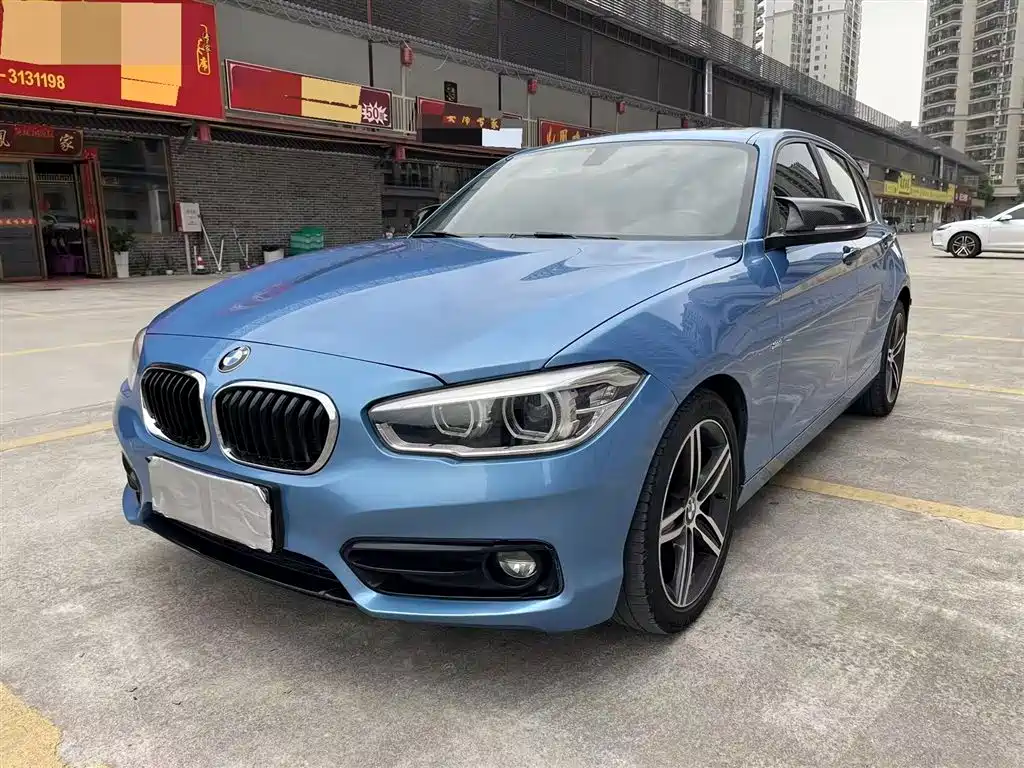 BMW 1 Series (Import) 2018 118i Sport Design Package