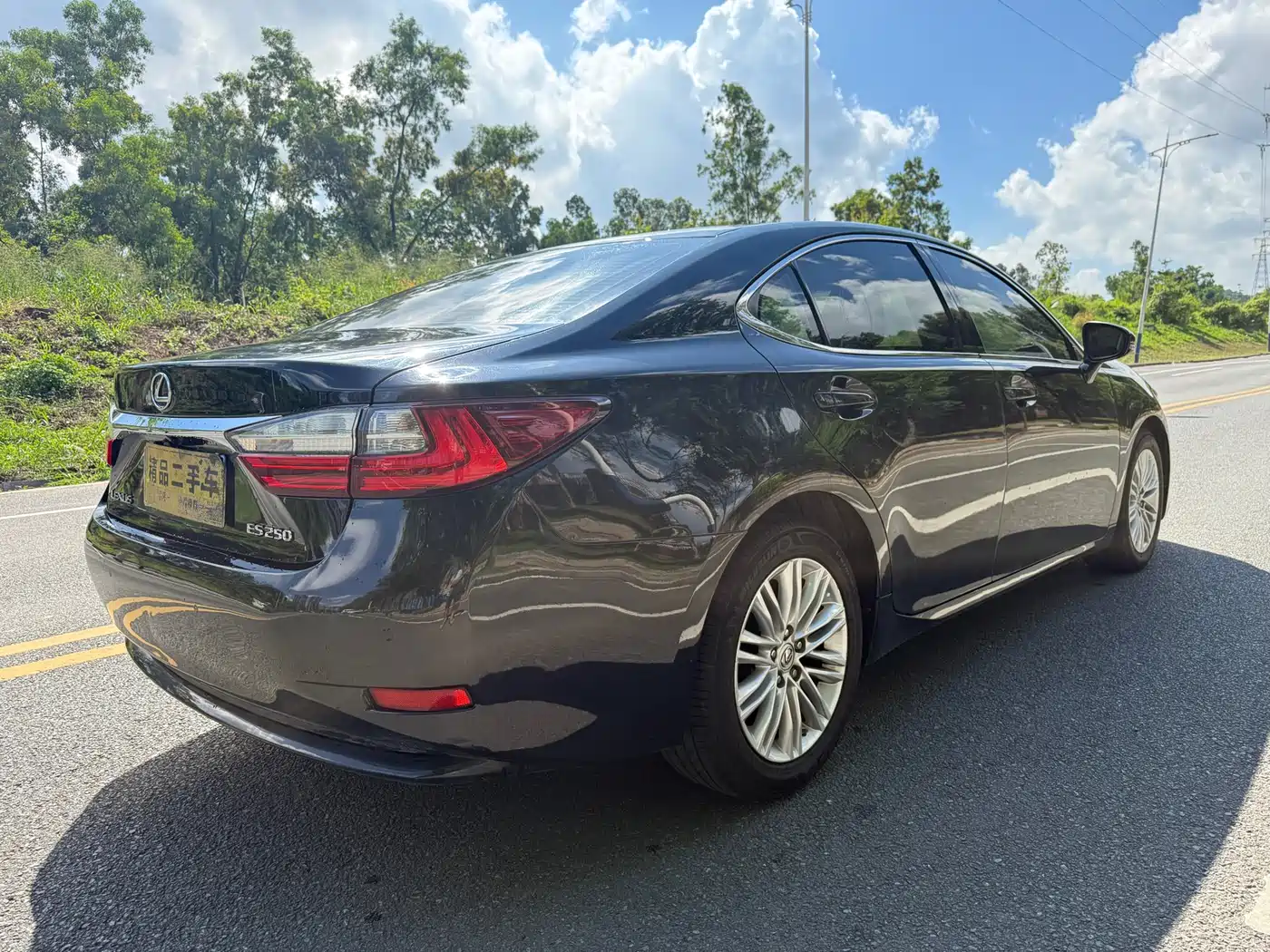 Lexus ES 2016 250 Midnight Special Limited Edition фото 4