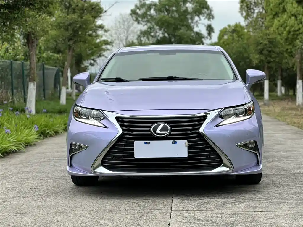 Lexus ES 2015 200 Elite Edition фото 3