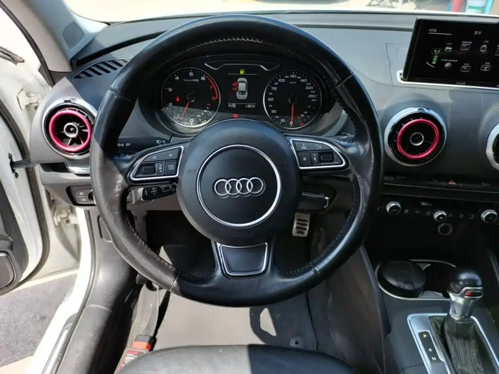 Audi A3 (Import) 2017 2014 Limousine 40 TFSI S line Luxury
