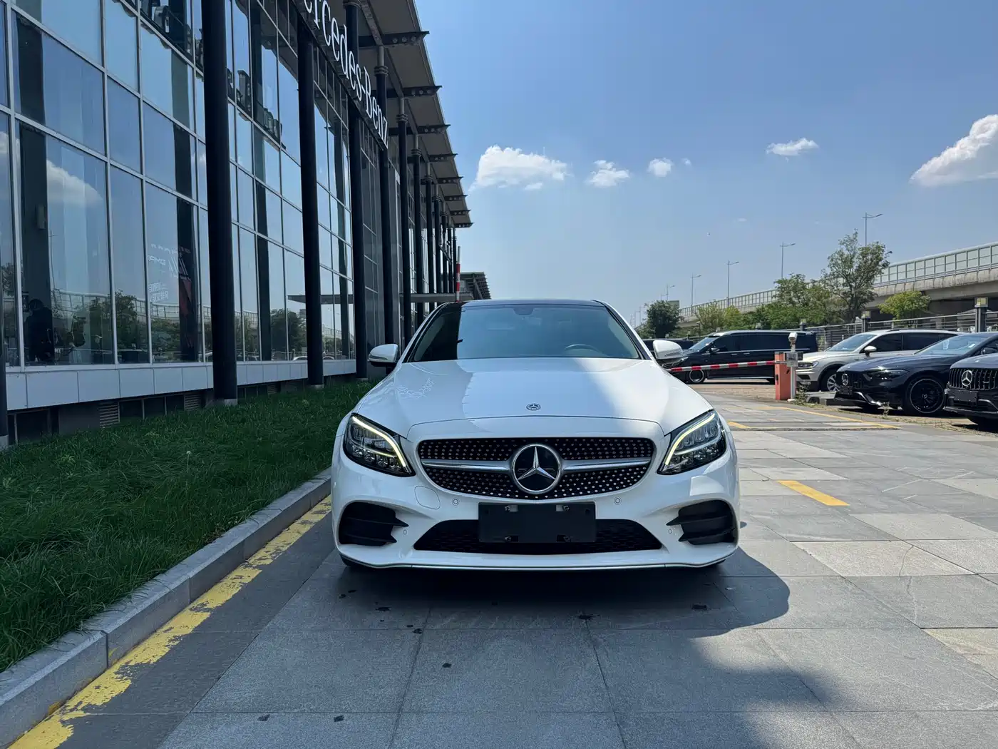 Mercedes-Benz C-Class 2019 Facelift C 260 L Sport фото 2