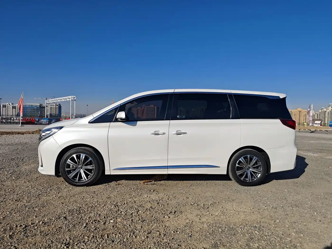 GAC Trumpchi Trumpchi M8 2020 Pilot 390T Prestige Edition фото 22