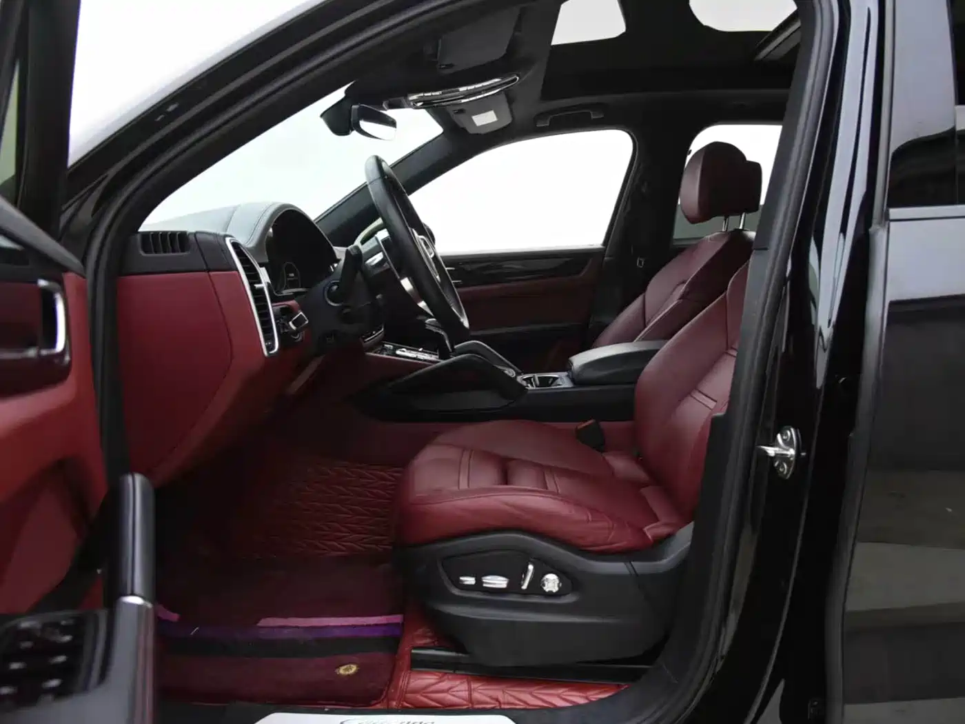 Porsche Cayenne New Energy 2020 Cayenne E-Hybrid 2.0T фото 13