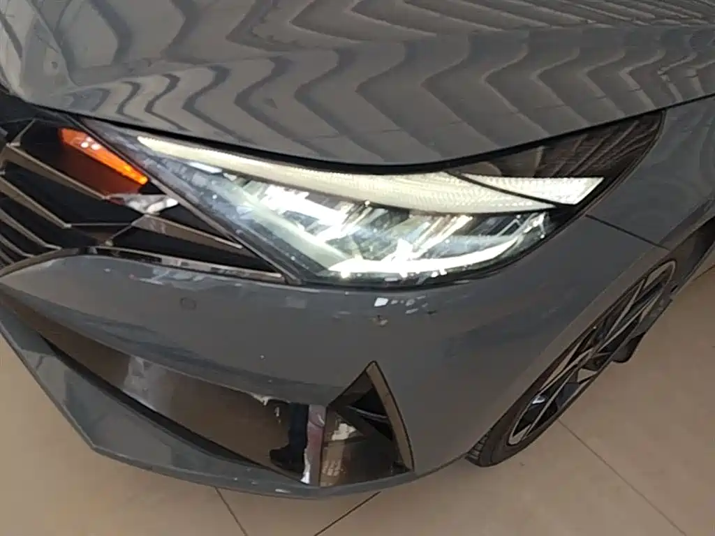 Hyundai Elantra 2022 1.5L CVT GLX Elite Edition фото 24