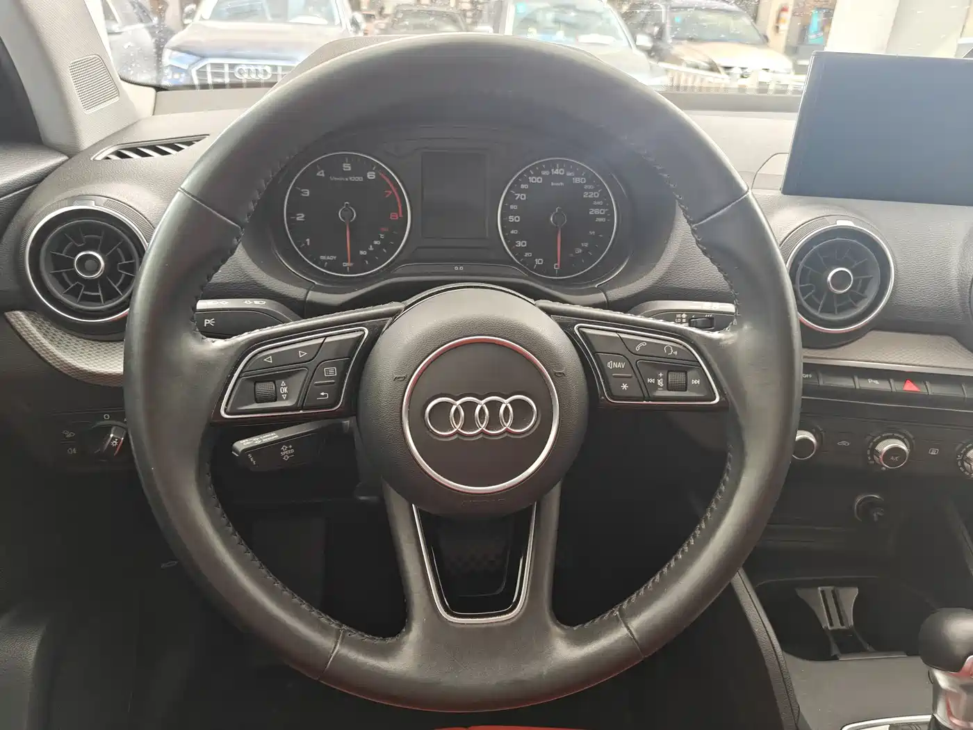 Audi Q2L 2021 35 TFSI Progressive Dynamic фото 9