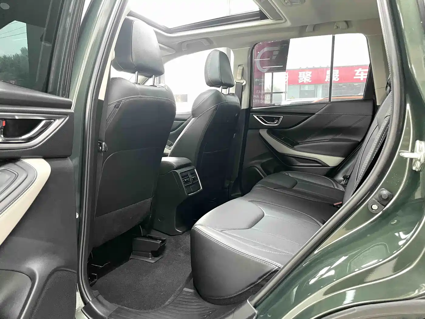 Subaru Forester 2022 2.0i AWD Luxury Edition with EyeSight фото 10