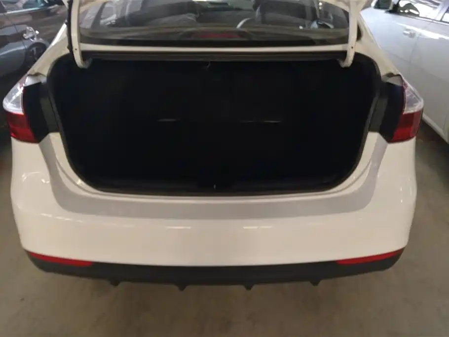 Kia K3 2016 1.6L Automatic GL фото 4