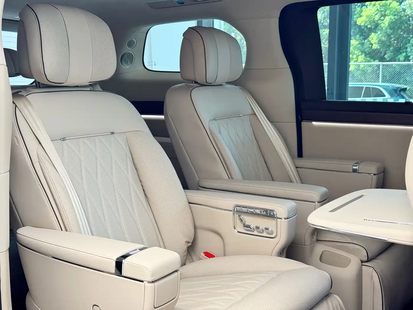 Zhijie Zunjie MPV 2026 2026 Model High-End Edition