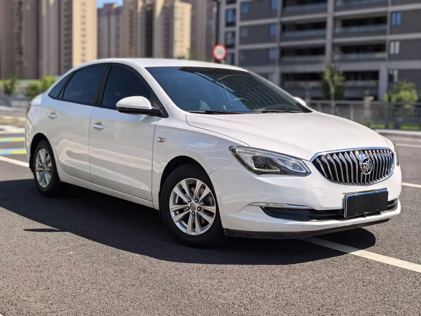 Buick Excelle 2016 15N Manual Progressive фото 3
