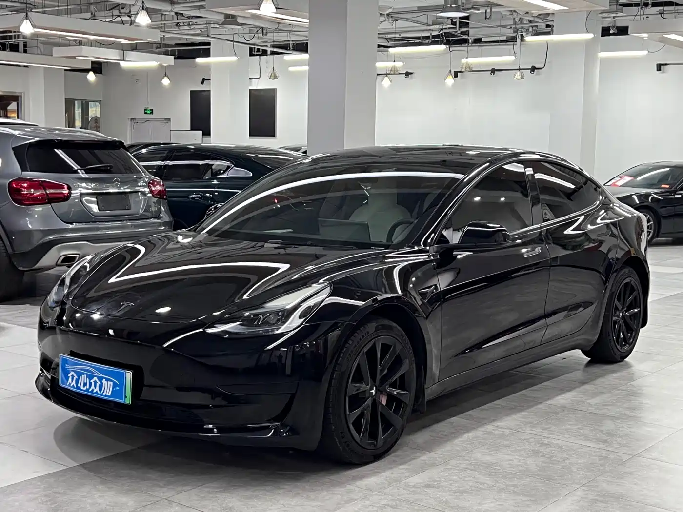 Tesla Model 3 2022