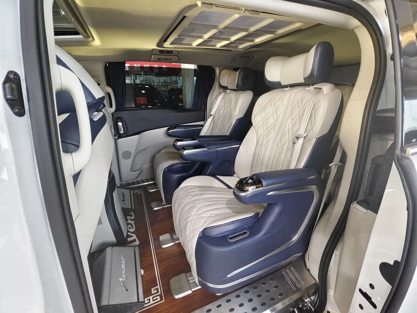 Buick GL8 2021 Land Business Class 652T Luxury фото 14