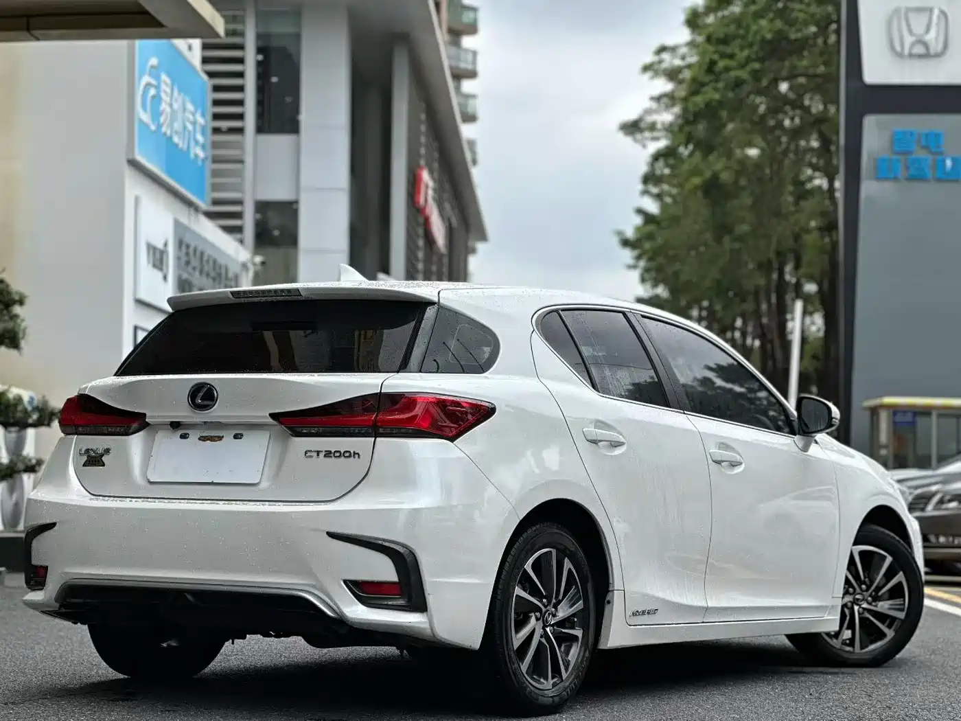 Lexus CT 2020 CT200h Elite Single Color фото 3