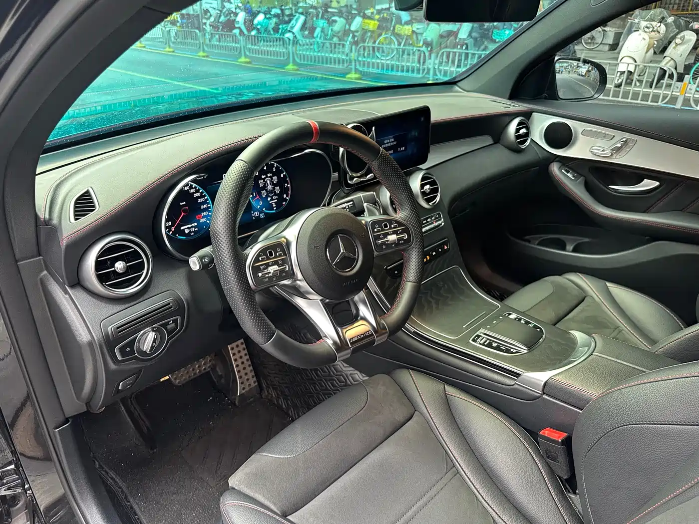 Mercedes-Benz GLC Coupe AMG 2022 AMG GLC 43 4MATIC Coupe SUV фото 4