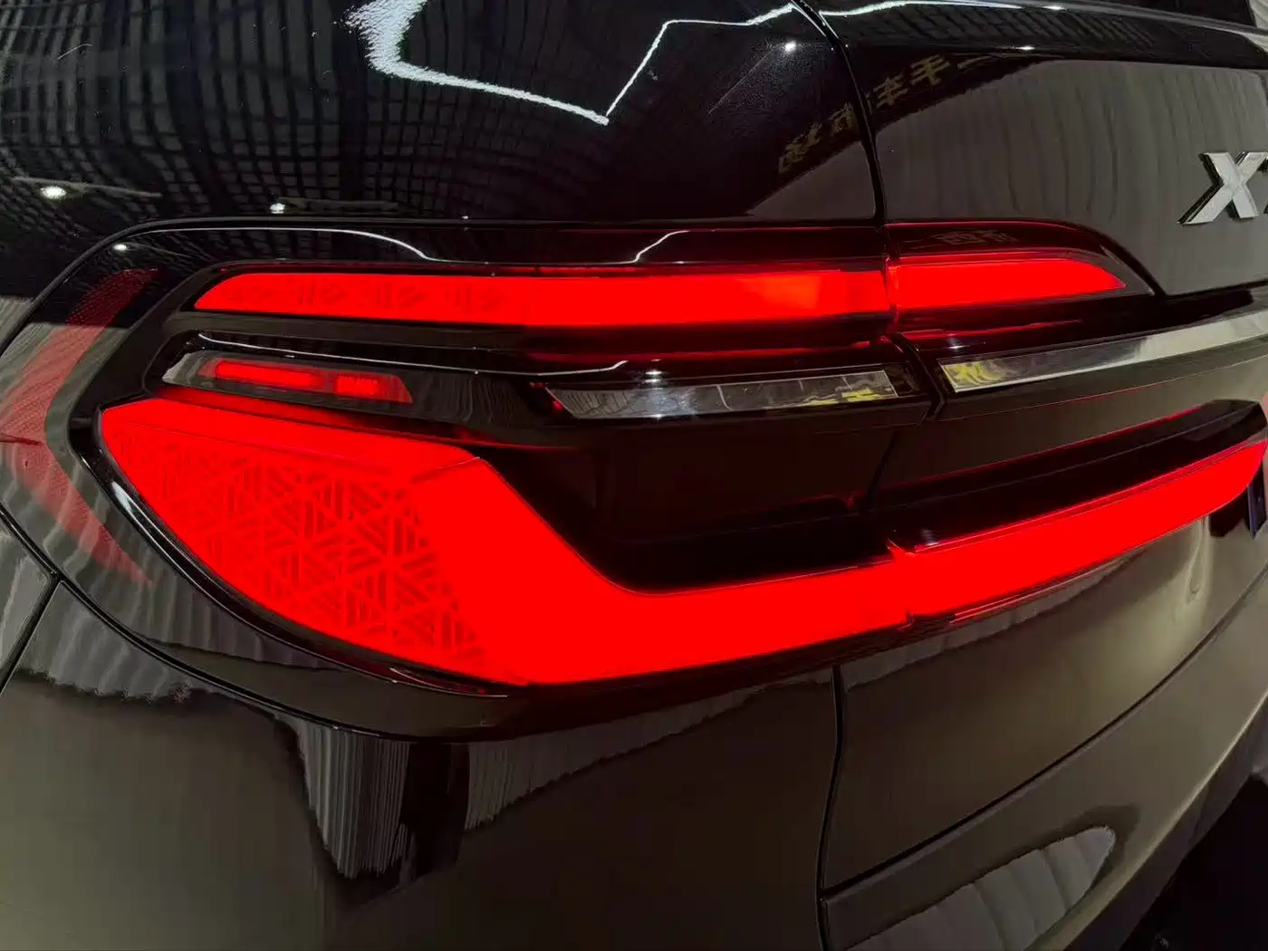 BMW X7 2024 xDrive40i Leading Luxury Package фото 25