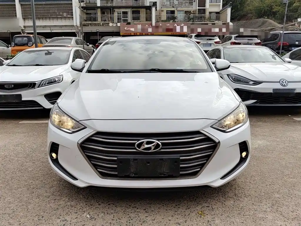 Hyundai Elantra 2018 1.4T DCT Dynamic·Vitality Model фото 3
