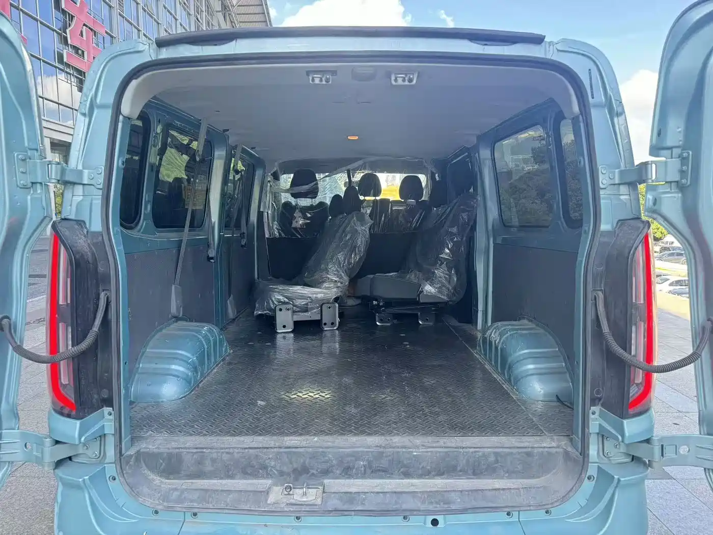 Foton Tuyano Big V New Energy 2026 2024 Long Wheelbase Low Roof 7 Seater CATL 53.58kwh