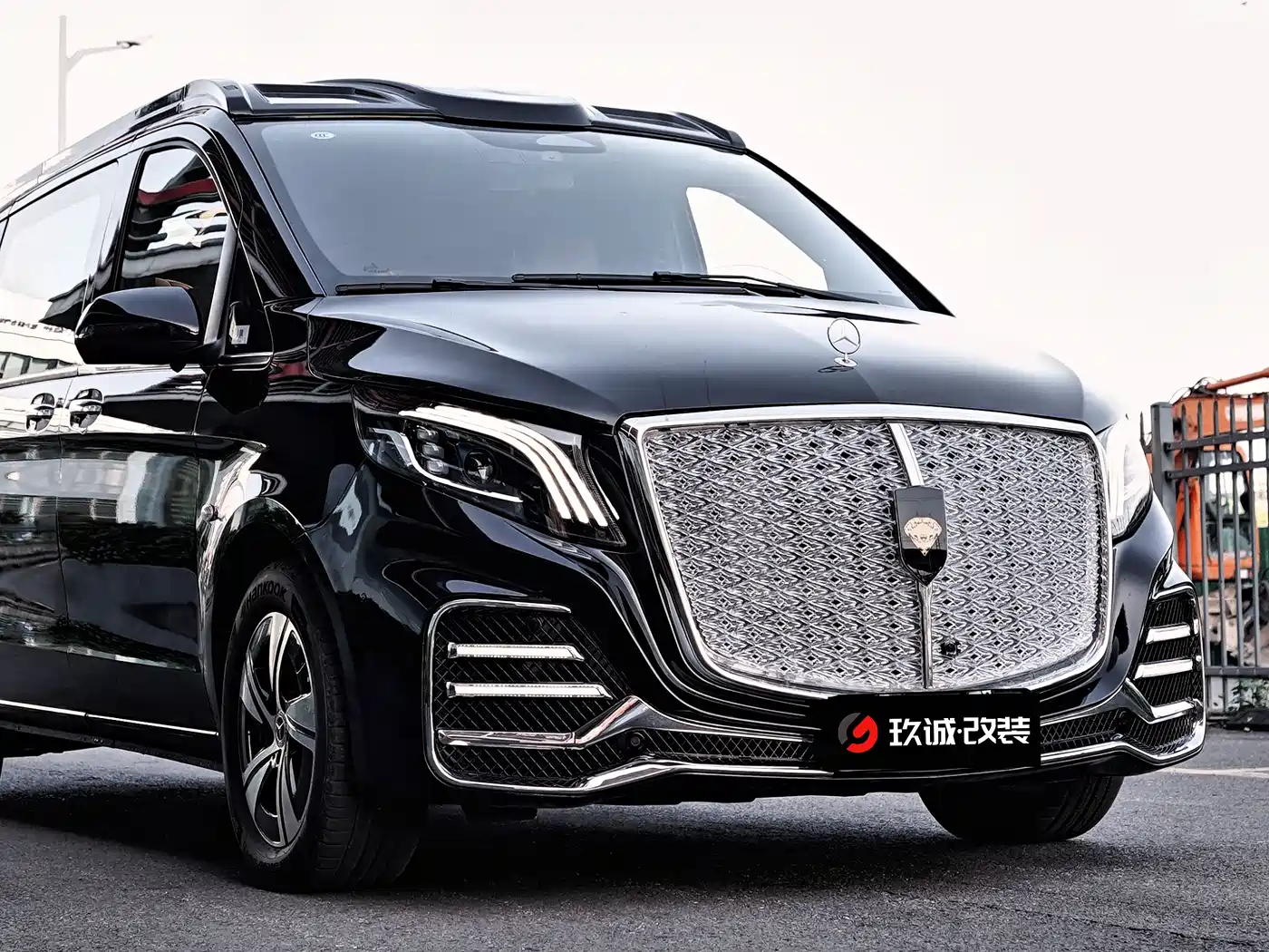 Mercedes-Benz Vito 2024 2.0T Elite Edition 7-Seater фото 26
