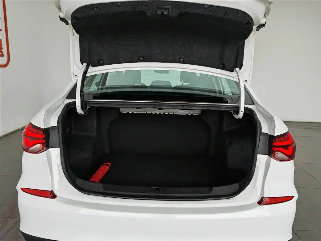Chevrolet Monza 2022 320 Automatic Enjoyment Sunroof Edition фото 16