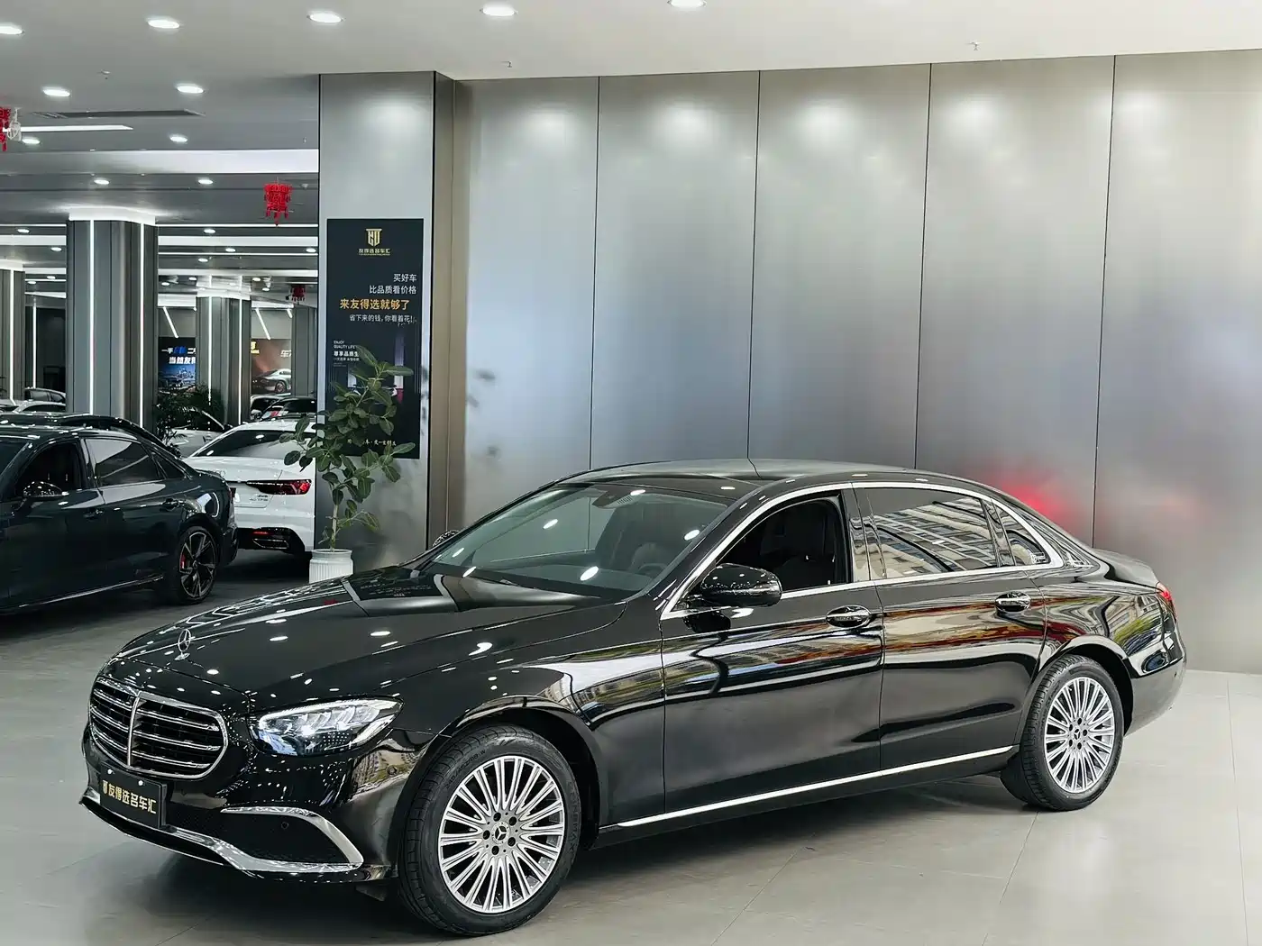Mercedes-Benz E-Class 2022 Second Facelift E 300 L Luxury