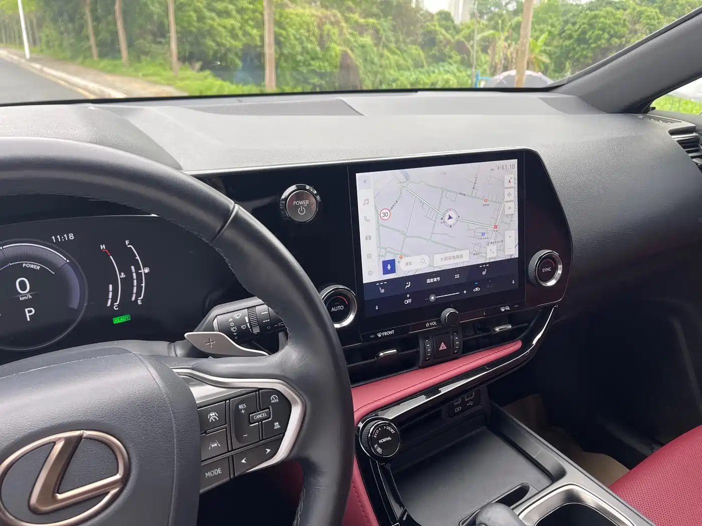 Lexus NX 2022 350h FWD Joy Creation Edition фото 24