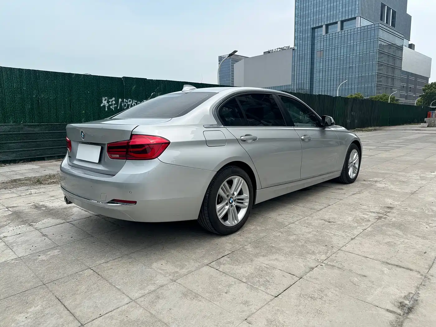 BMW 3 Series 2017 320Li xDrive Fashion фото 7