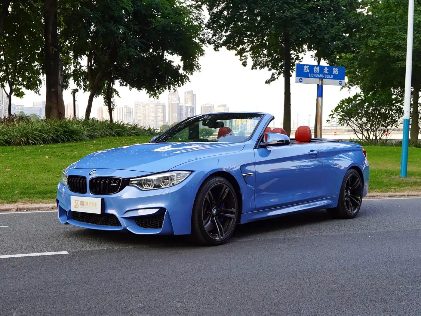 BMW M4 2014 2014 M4 Convertible Coupe