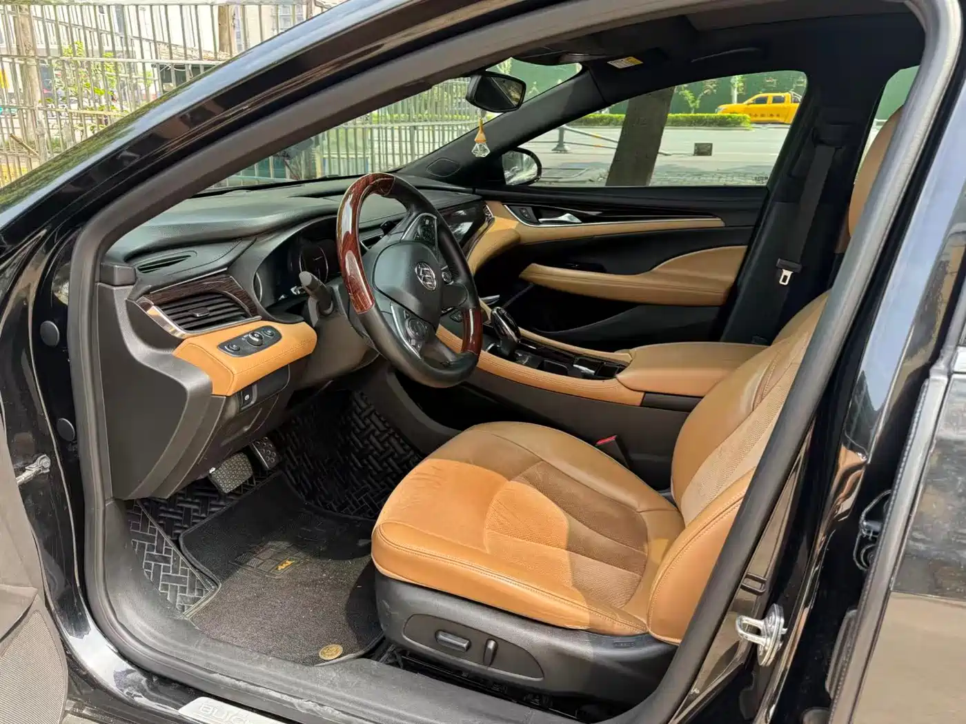 Buick LaCrosse 2016 28T Premium фото 17