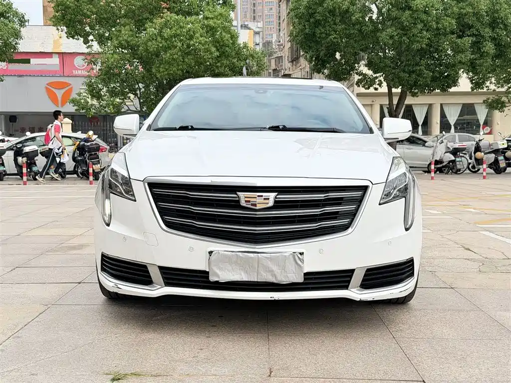 Cadillac XTS 2018 28T Elite фото 2