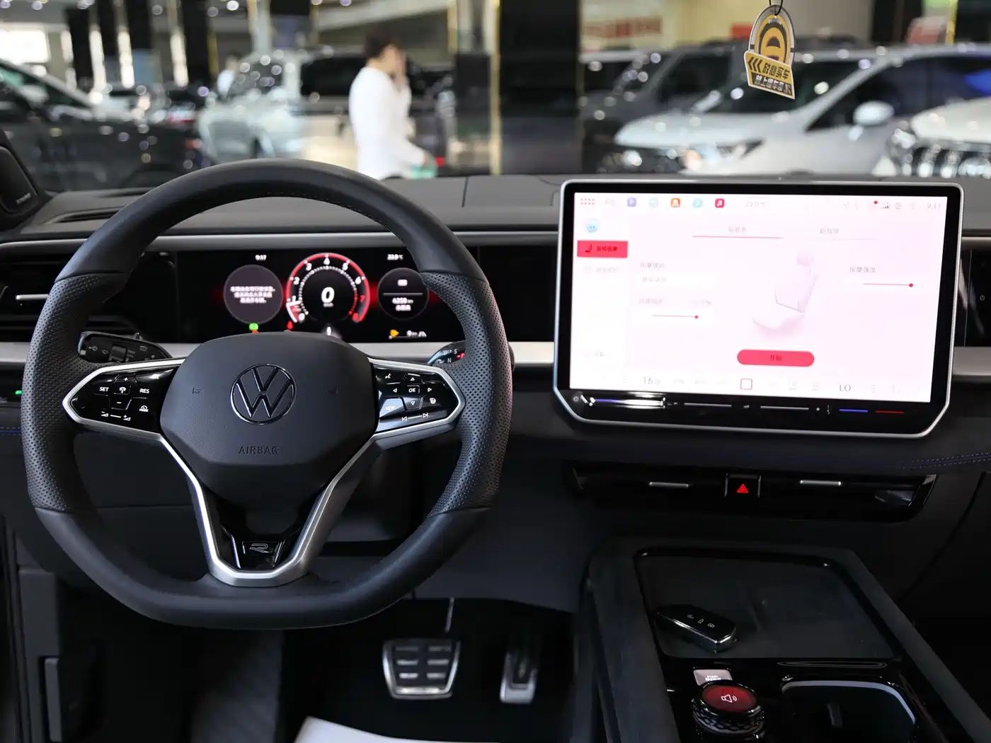 VOLKSWAGEN TOURANG