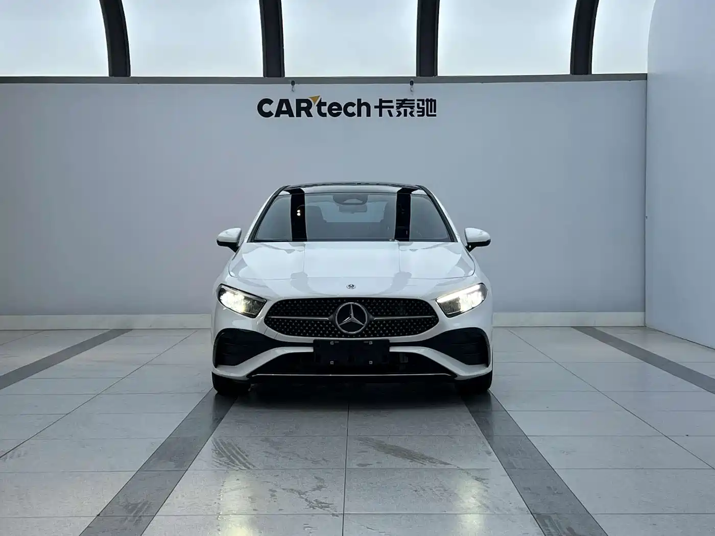 Mercedes-Benz A-Class 2024 2023 A 180 L