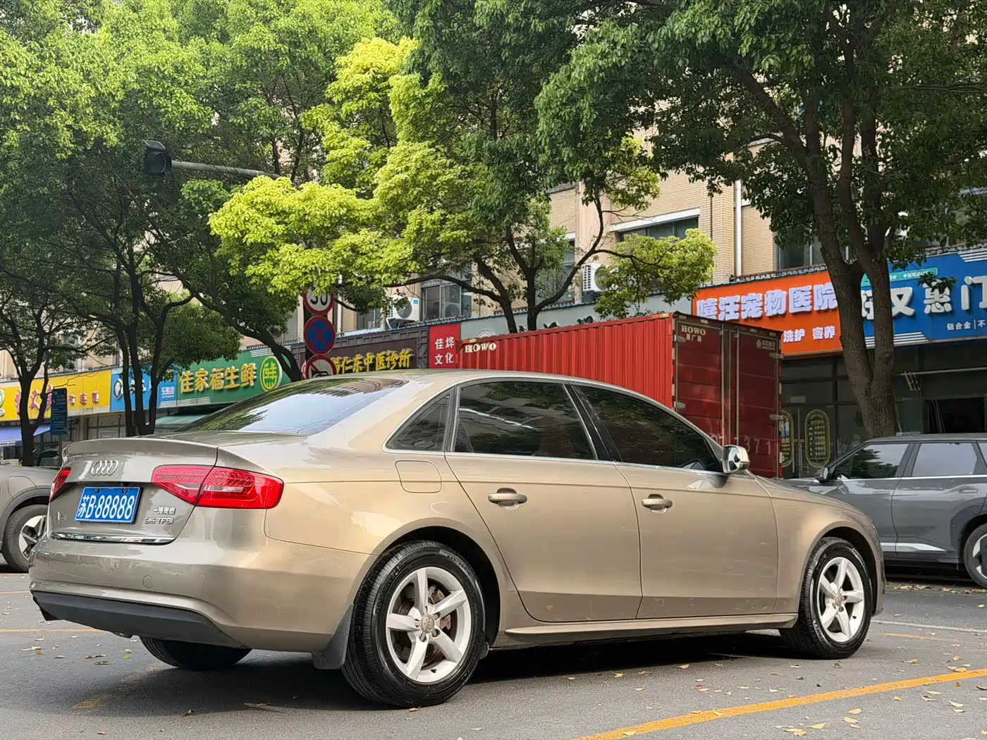 Audi A4L 2013 35 TFSI Automatic Standard фото 5
