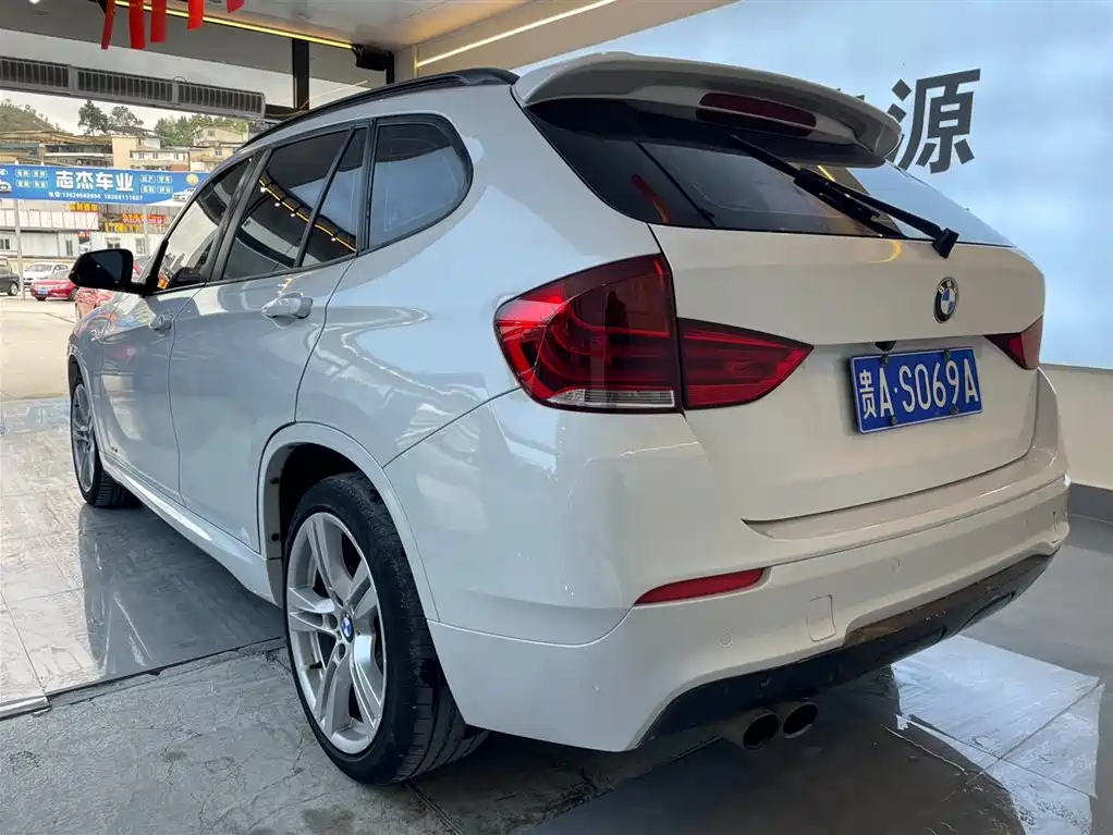 BMW X1 2015 Model sDrive18i Fashion Advanced Edition фото 19