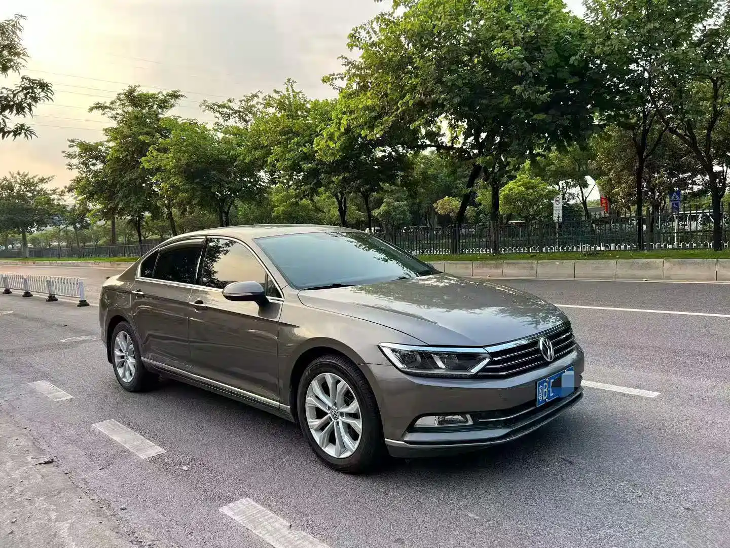Фото 3 - Volkswagen Magotan