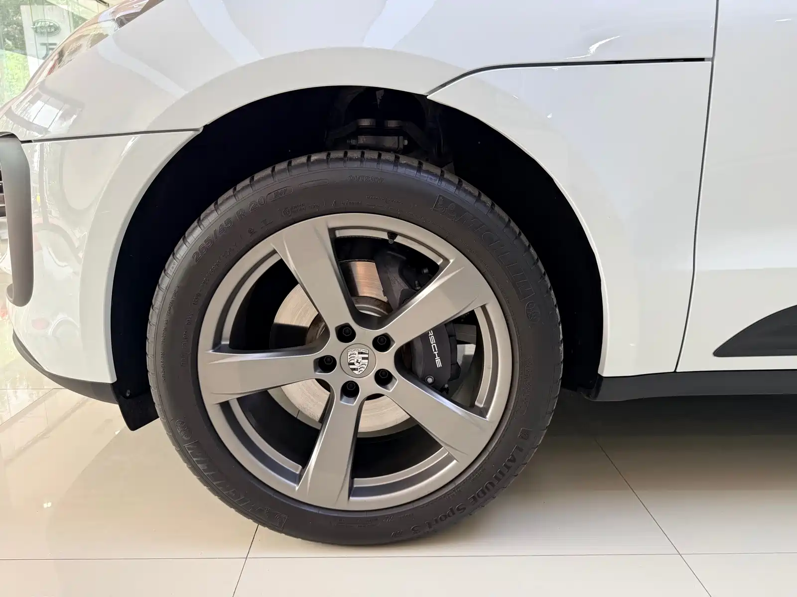 Photo 22 - Porsche Macan