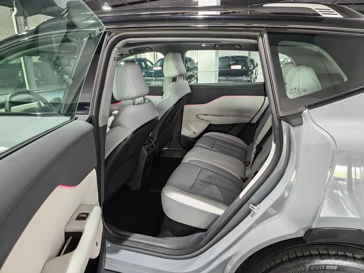 Voyah Auto Voyah Zhiyin 2024 Long Range Smart Edition фото 6