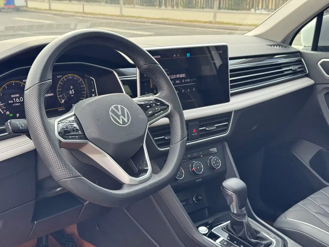 Volkswagen Tiguan L 2023 280TSI 2WD Trend Limited Edition фото 11