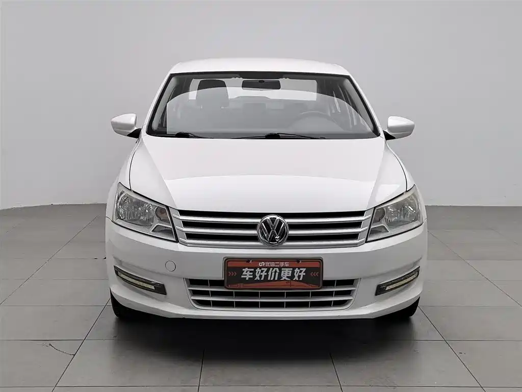 Volkswagen Santana 2013 1.6L Manual Trend Edition фото 3