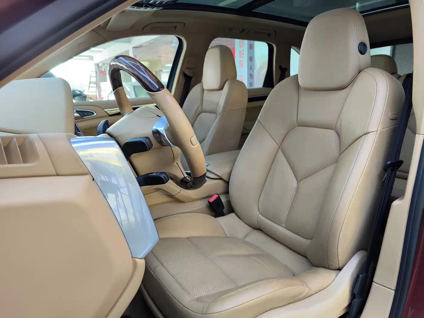 Porsche Cayenne 2011 Cayenne 3.0T фото 16