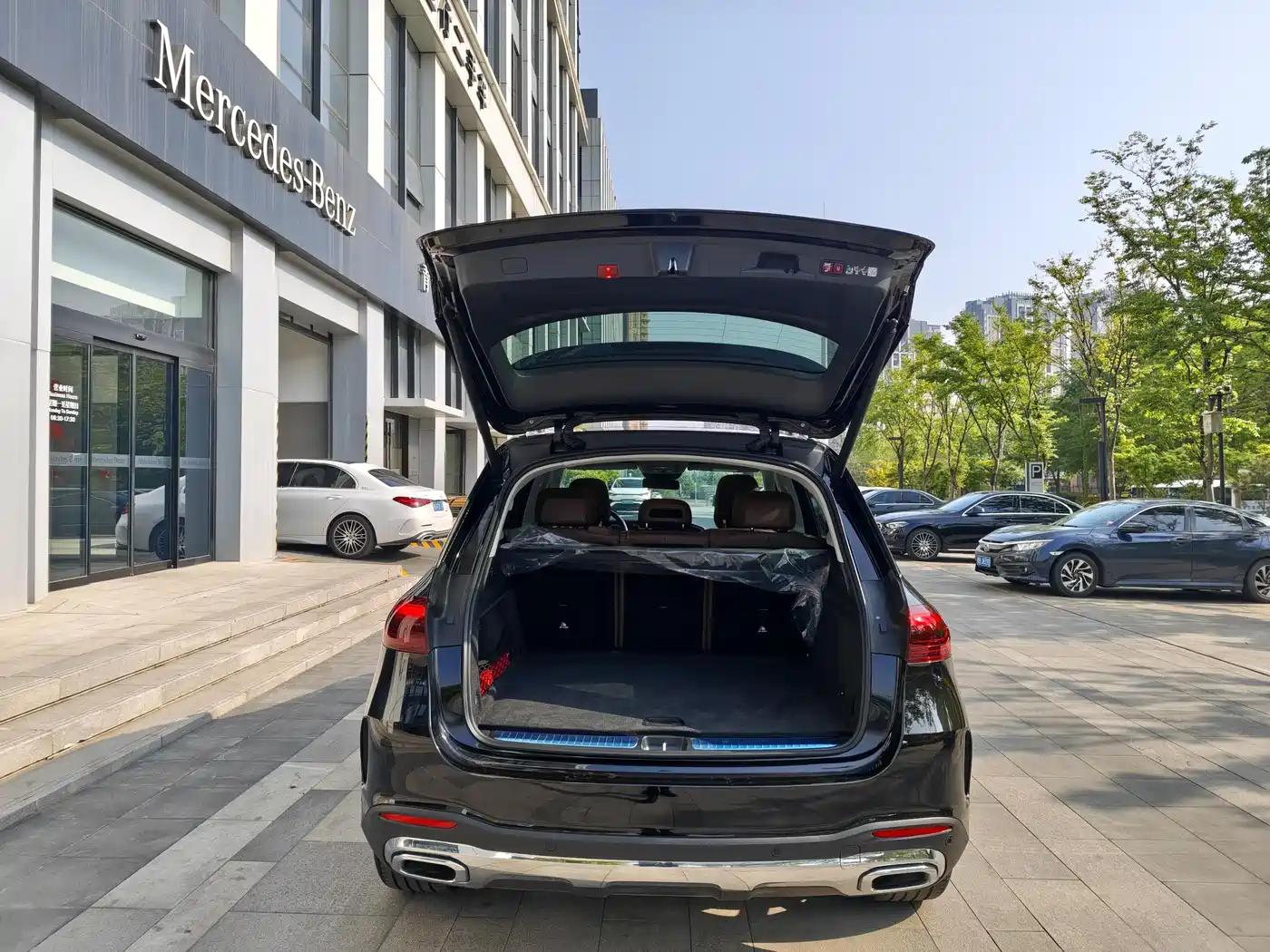 Mercedes-Benz GLE 2025 GLE 350 4MATIC Fashion фото 12