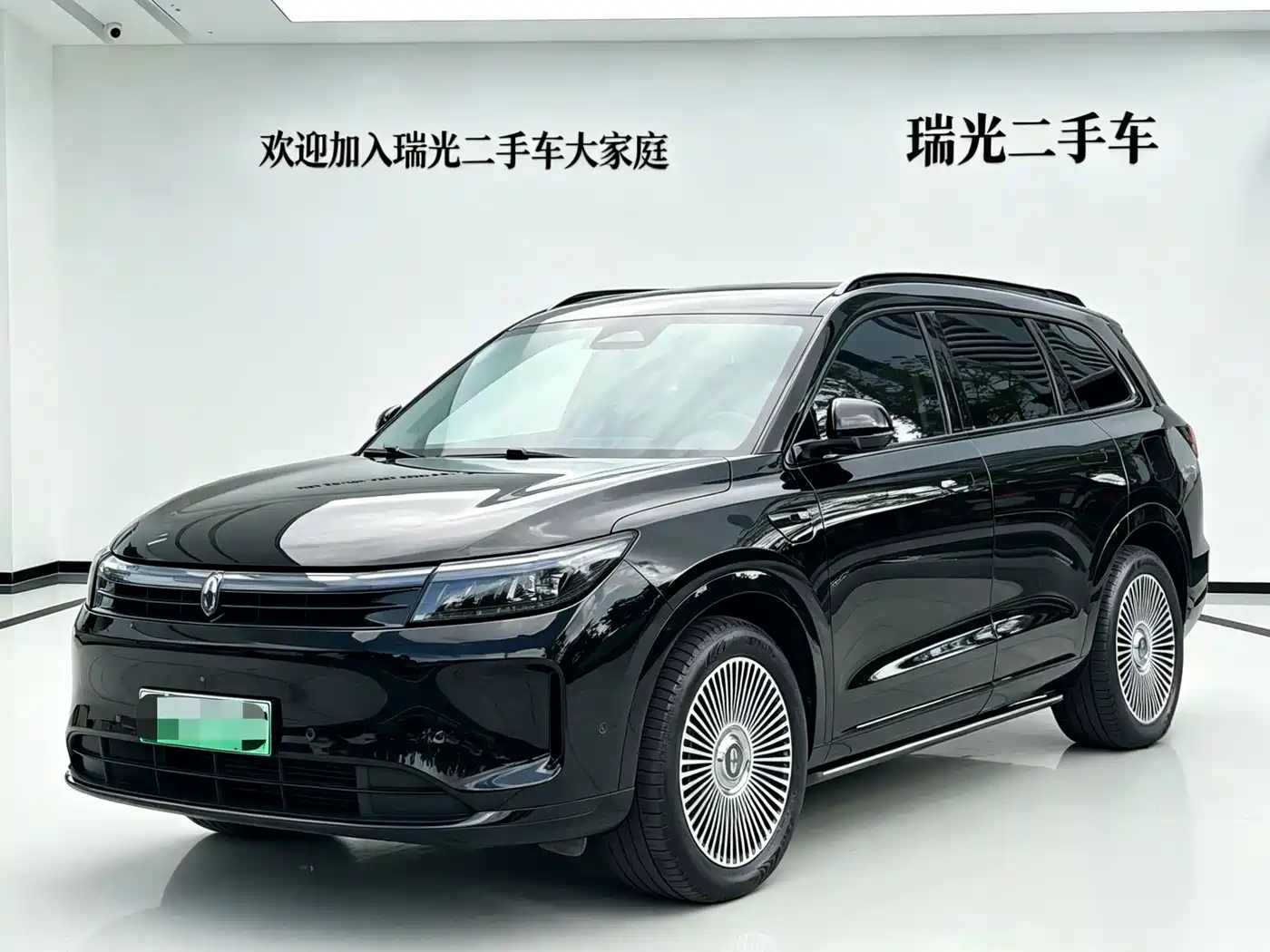 AITO Wenjie AITO M7 2024 1.5T Smart Drive AWD Pro 5-seater