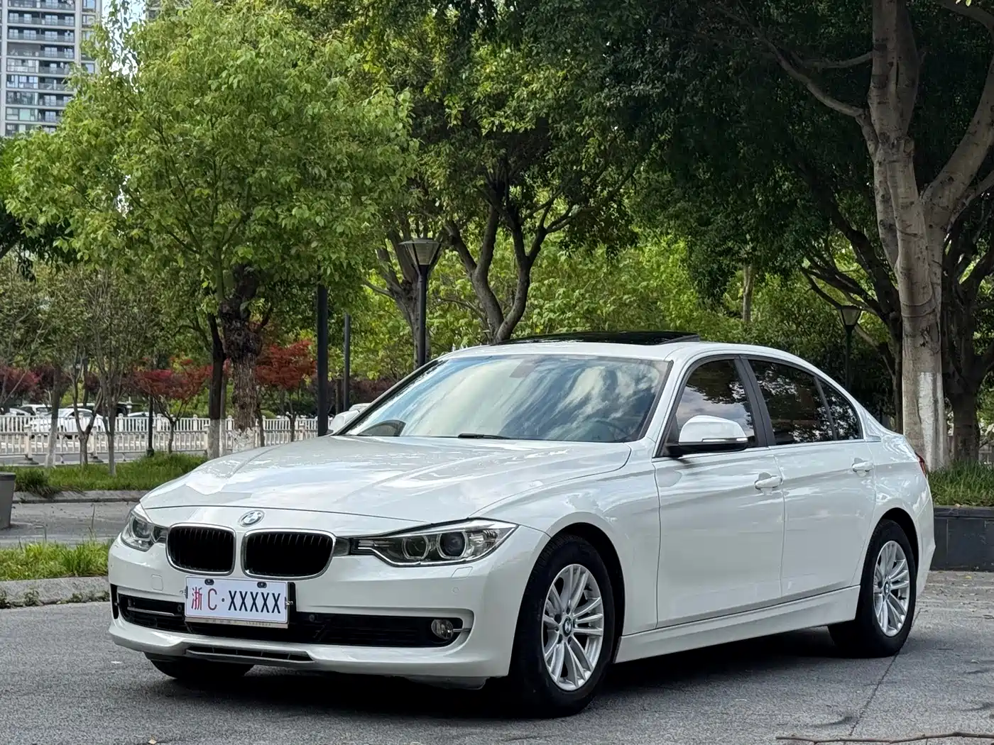 BMW 3 Series 2014 320Li Fashion