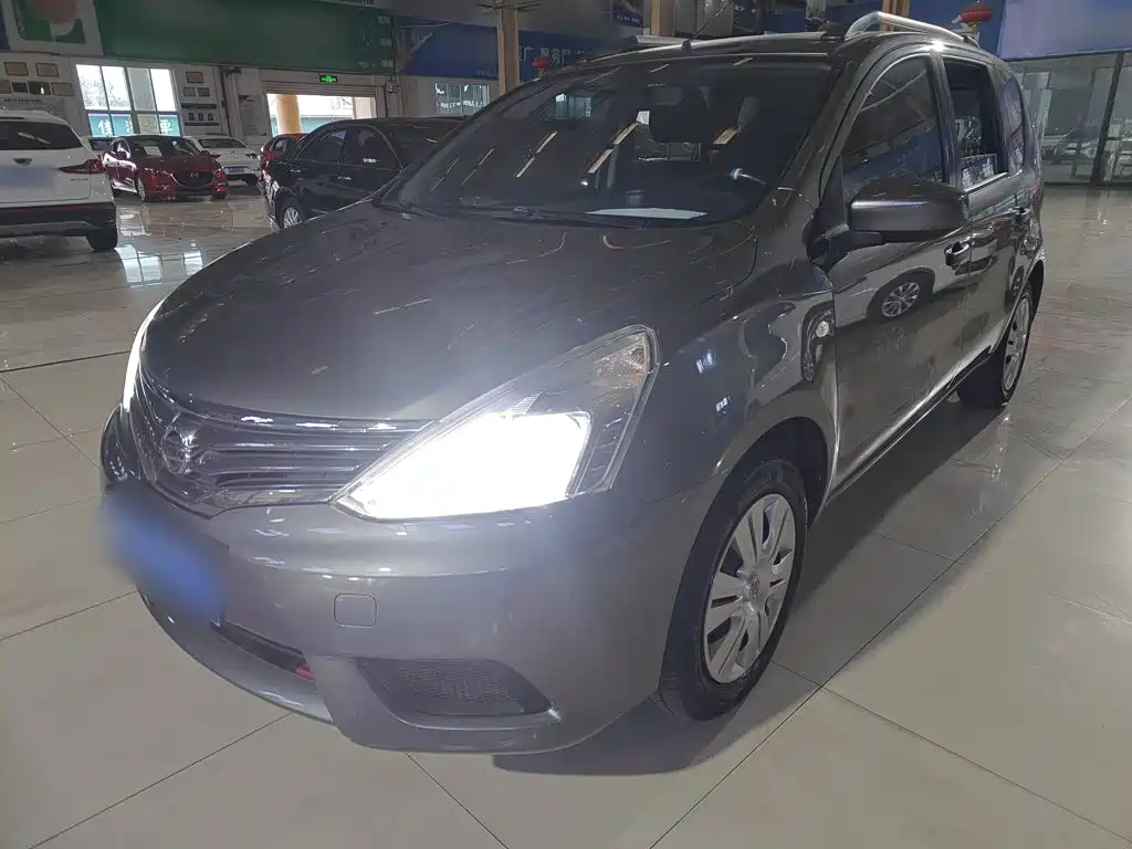 Nissan Livina 2018 2015 1.6XE CVT Comfort Edition