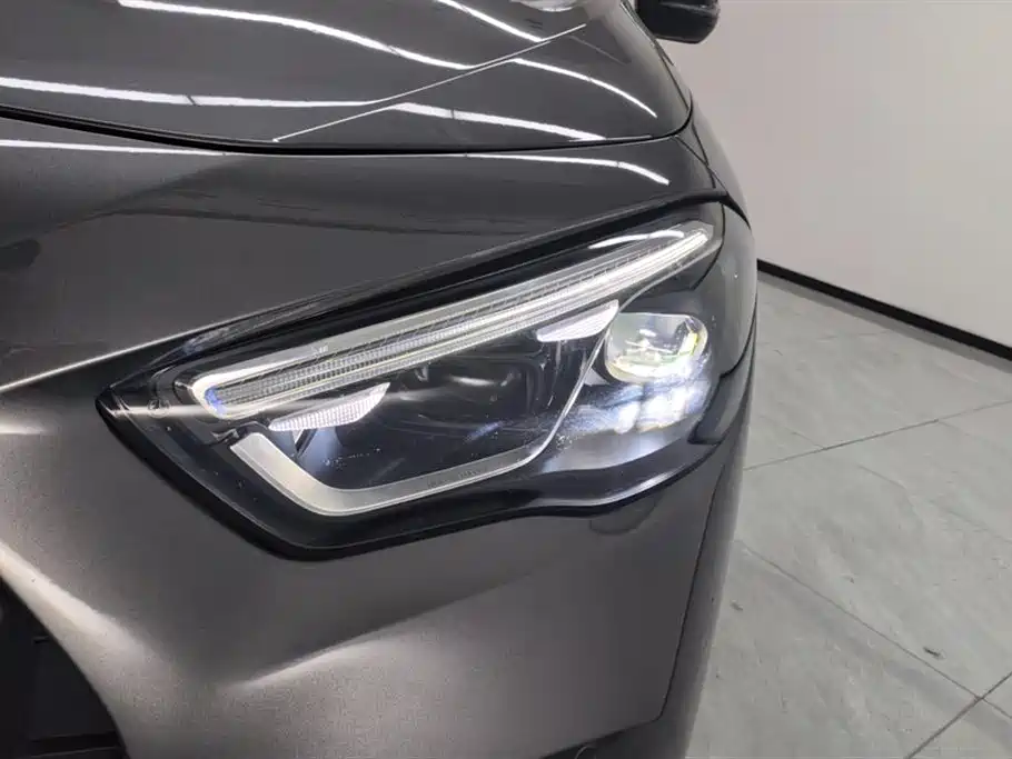 Mercedes-Benz GLA AMG 2024 AMG GLA 35 4MATIC фото 5