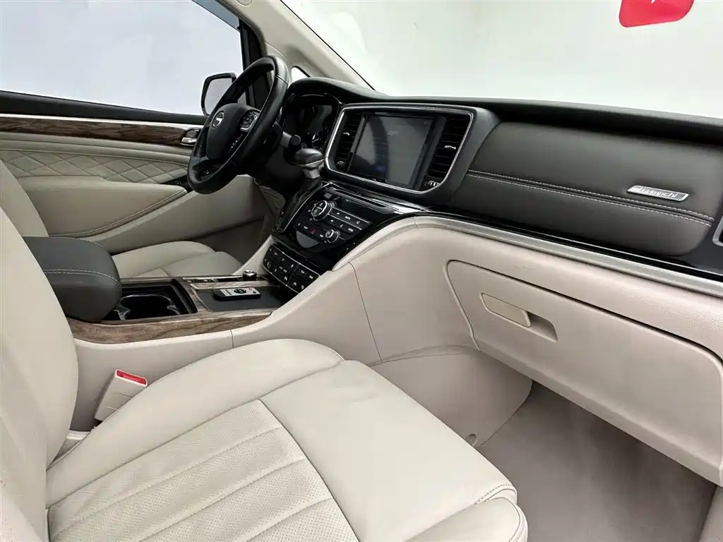 GAC Trumpchi Trumpchi M8 2018 320T Premium Edition фото 17